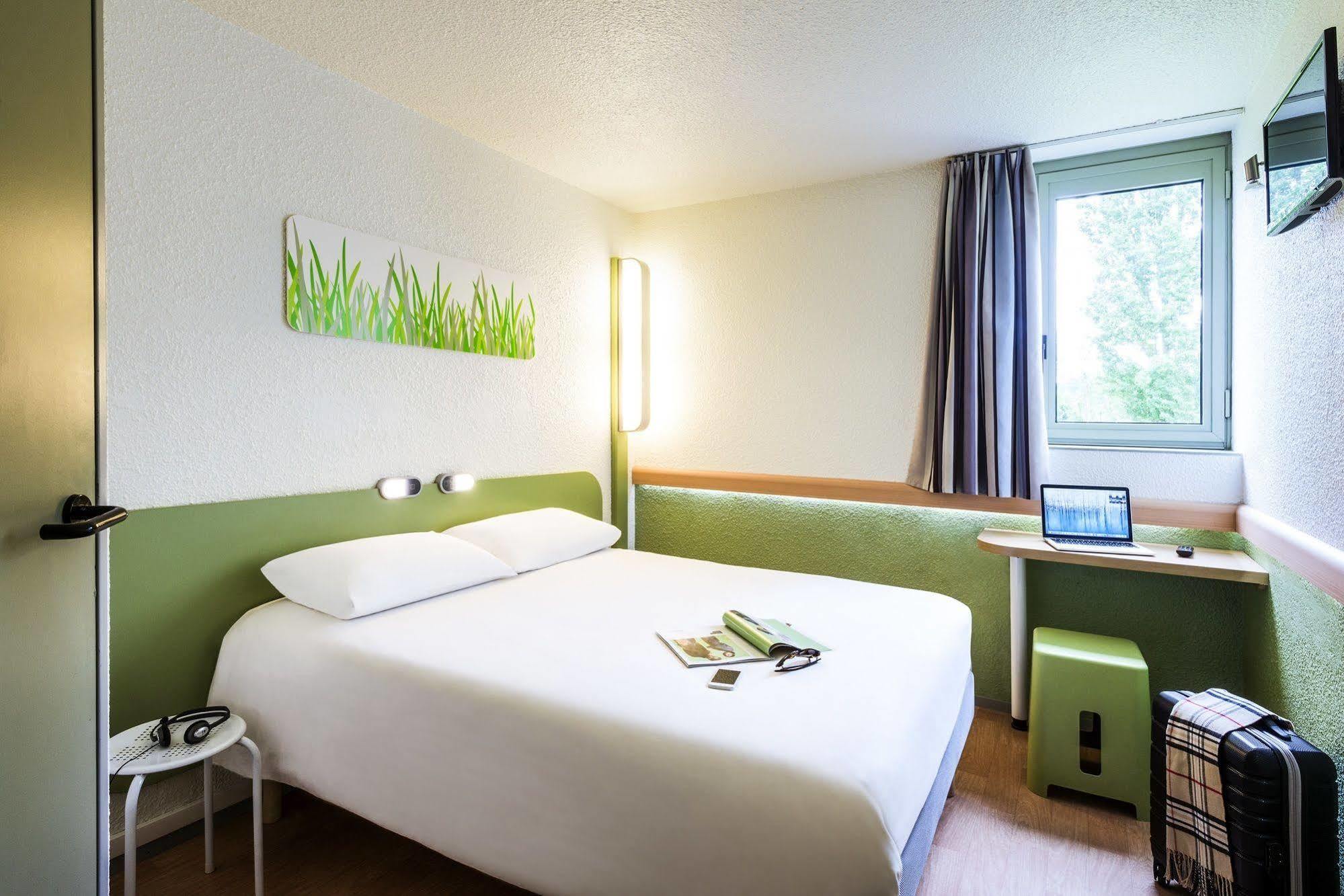 Ibis Budget Chatellerault Nord Exteriör bild